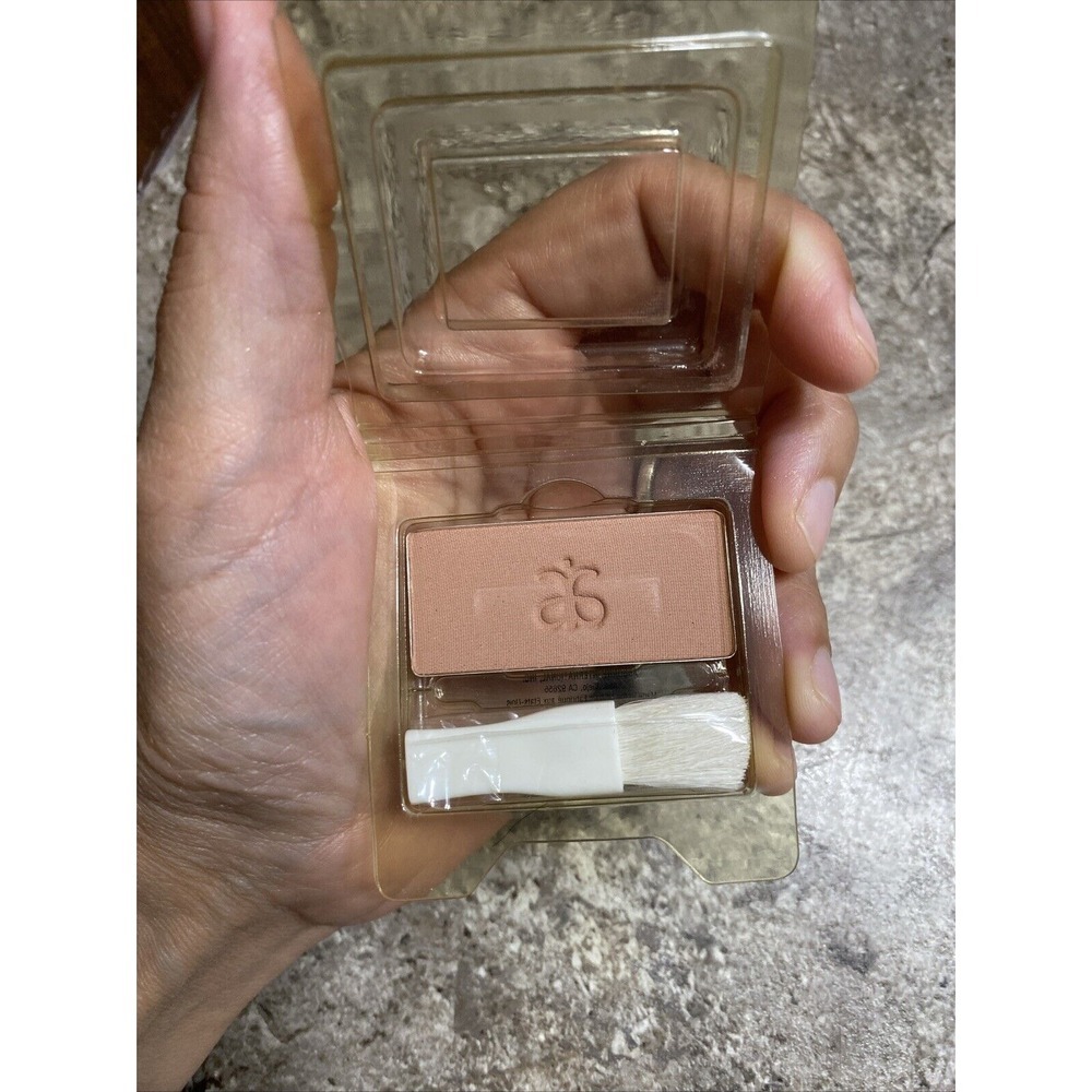 New Arbonne Blusher Blush Refill In Shade Glow Hard‎ To Find Rare